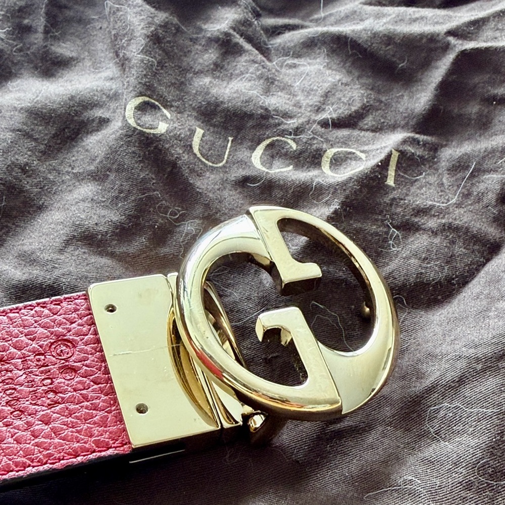 GUCCI Reversible Red/Blk Logo GG Gold Hardware Leather Peg Buckle Belt 90/36 - Picture 10 of 14